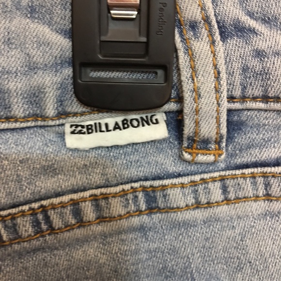 Billabong Lite Hearted Distress Laceup shorts 27 - Picture 7 of 11